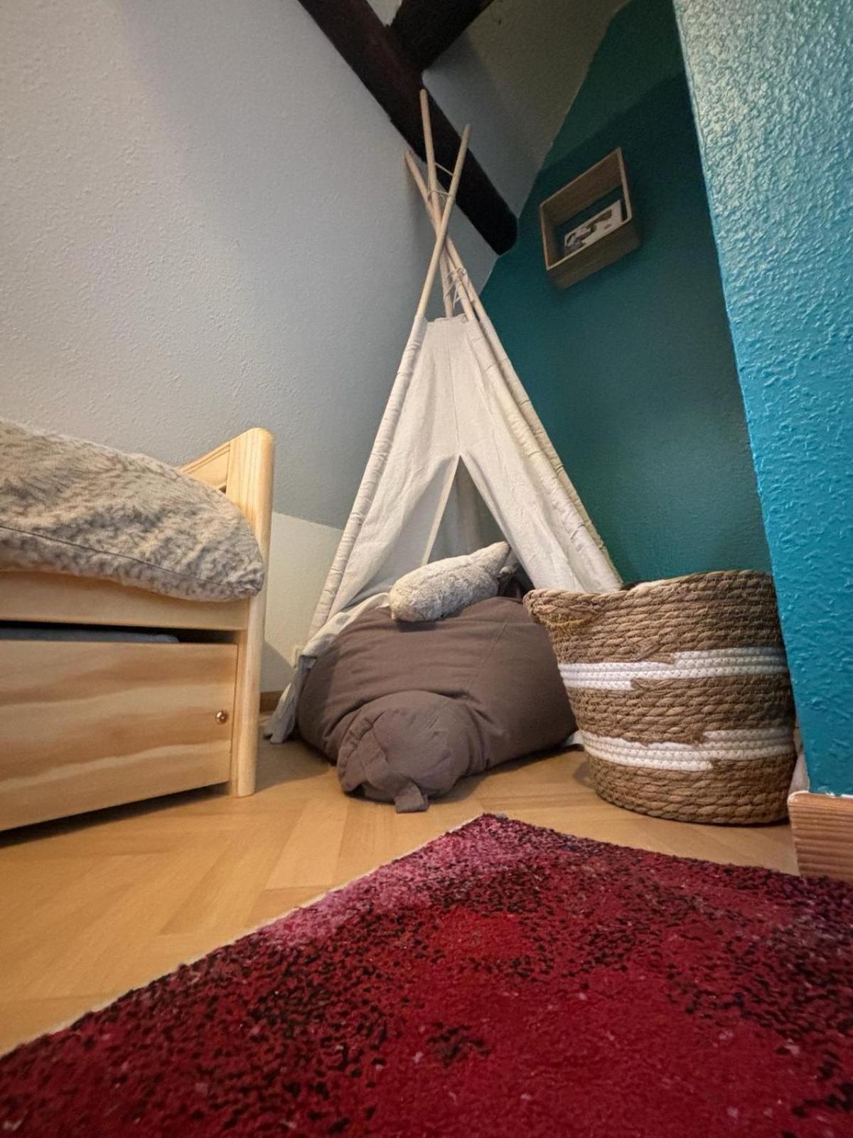 Charmant Appartement Proche Strasbourg A Eckwersheim Exteriör bild