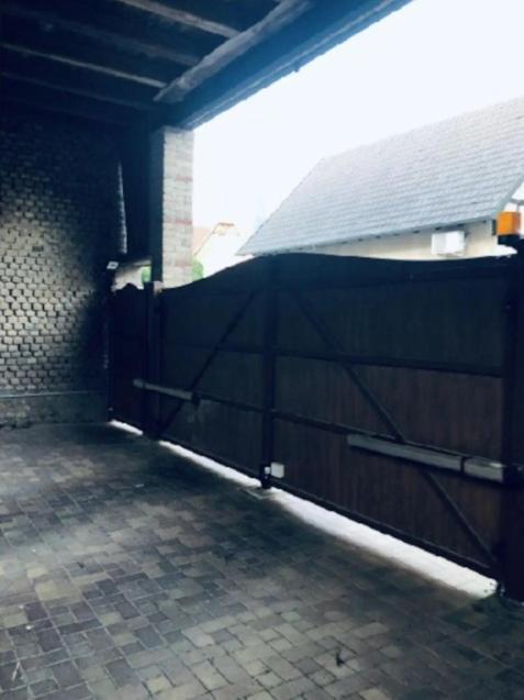 Charmant Appartement Proche Strasbourg A Eckwersheim Exteriör bild